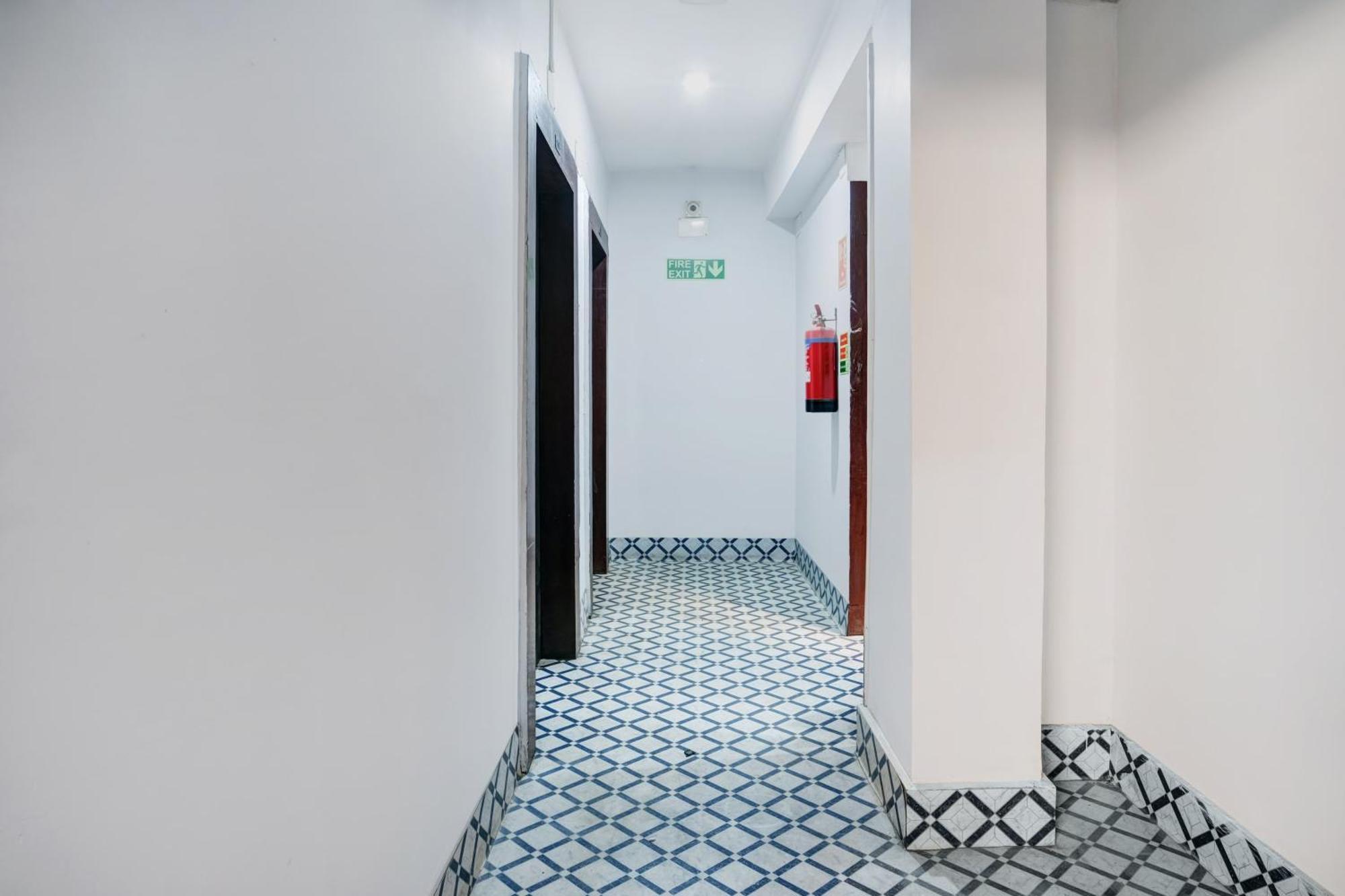 Hotel O Noonmati Guwahati Formerly Hotel Sundari Nunmati Εξωτερικό φωτογραφία